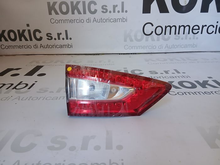 FANALE POSTERIORE SINISTRO FORD MONDEO €370