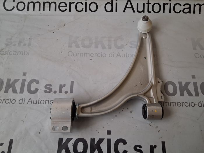 BRACCIO OSCILLANTE CHEVROLET OPEL GENERAL MOTOR €35