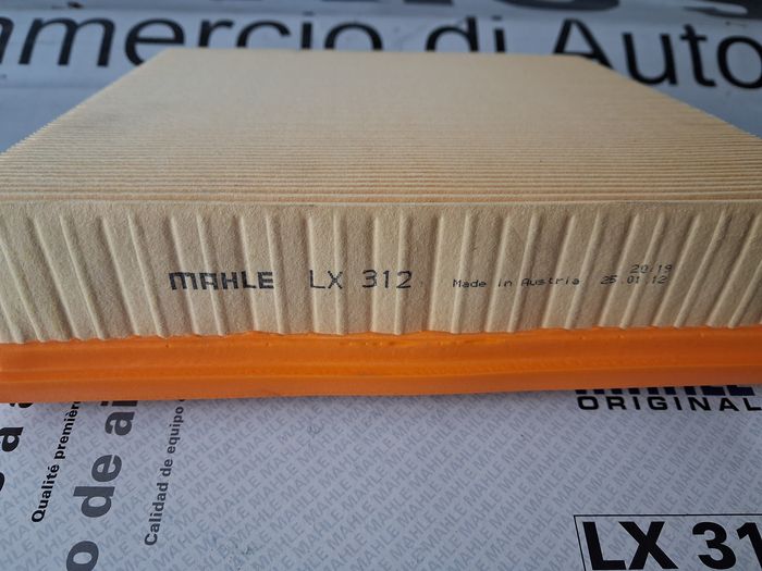 FILTRO ARIA A CARTUCCIA MERCEDES €25