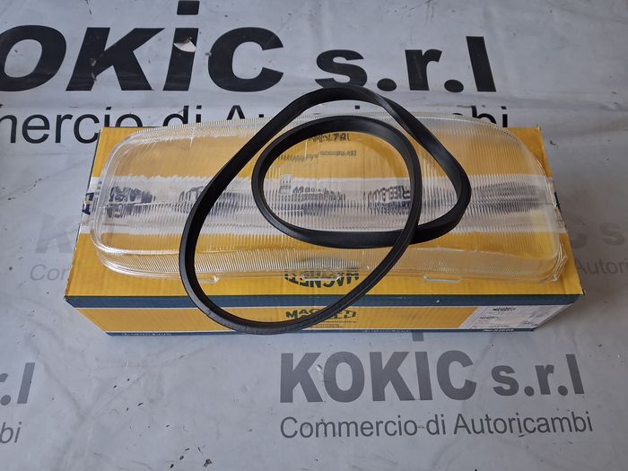 GRUPPO OTTICO DESTREO MERCEDES-BENZ €63
